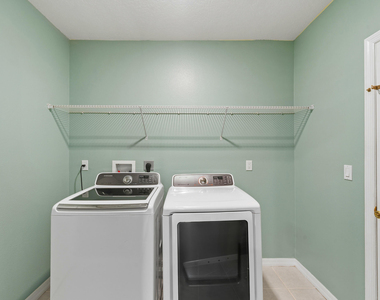 770 Sw Saragossa Avenue - Photo Thumbnail 18