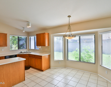 2463 E Longhorn Place - Photo Thumbnail 4