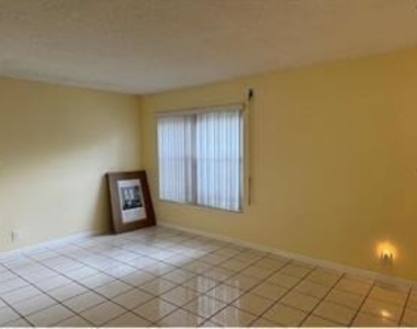 25 Laredo Place - Photo Thumbnail 7