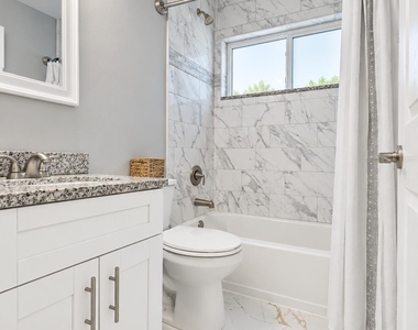 1749 Se Vesthaven Court - Photo Thumbnail 23