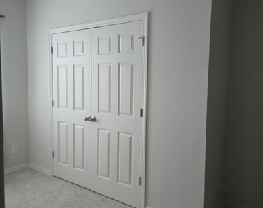 12865 Sw Forli Way - Photo Thumbnail 17