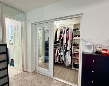 2551 Nw 98th Avenue - Photo Thumbnail 28