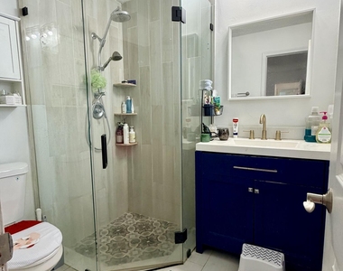 2551 Nw 98th Avenue - Photo Thumbnail 32