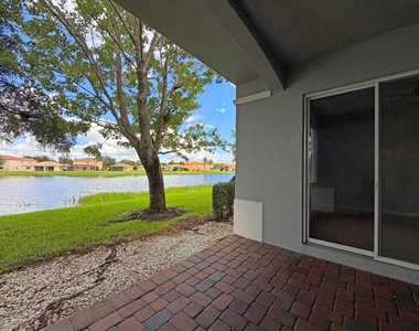 2125 Sw Cape Cod Drive - Photo Thumbnail 38