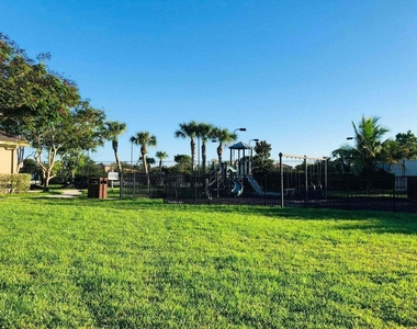 2125 Sw Cape Cod Drive - Photo Thumbnail 50