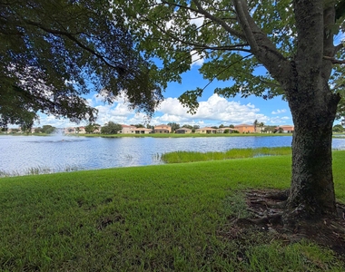 2125 Sw Cape Cod Drive - Photo Thumbnail 39