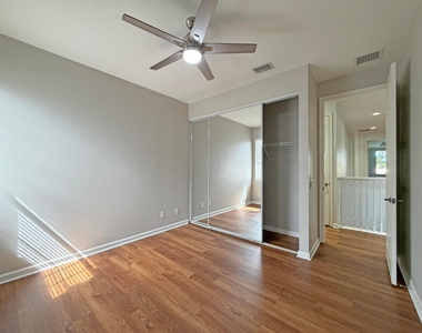 2125 Sw Cape Cod Drive - Photo Thumbnail 26