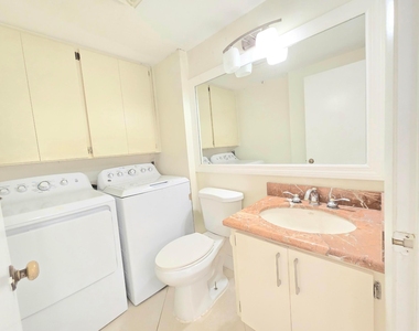 710 Mill Valley Place - Photo Thumbnail 9