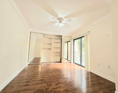 710 Mill Valley Place - Photo Thumbnail 14
