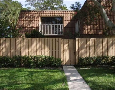 710 Mill Valley Place - Photo Thumbnail 2
