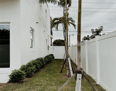 480 Nw 27th Avenue - Photo Thumbnail 6