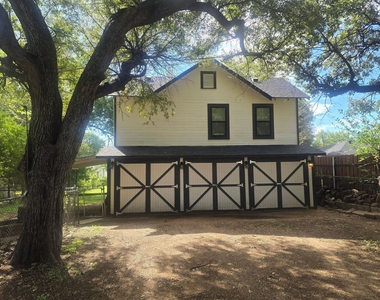 4819 Morris Avenue - Photo Thumbnail 1