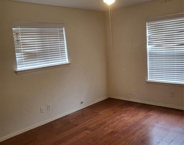 1551 Pamela Lane - Photo Thumbnail 7