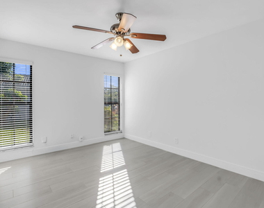 9067 Nw 21st Court - Photo Thumbnail 21