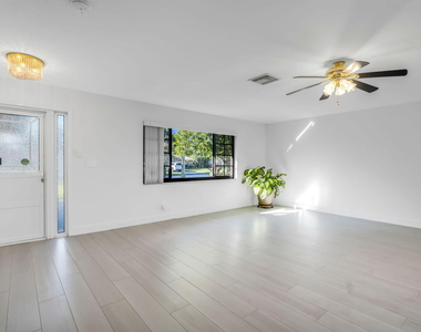 9067 Nw 21st Court - Photo Thumbnail 9
