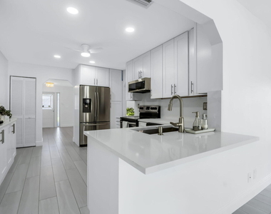 9067 Nw 21st Court - Photo Thumbnail 16