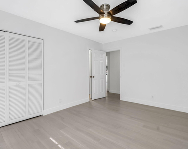 9067 Nw 21st Court - Photo Thumbnail 27
