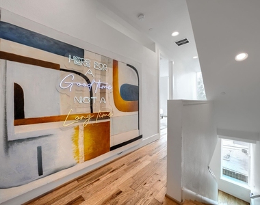 320 Mathey Court - Photo Thumbnail 14