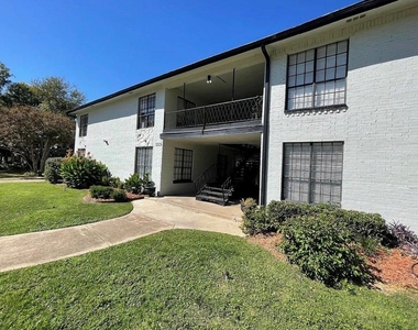 5317 Junius Street - Photo Thumbnail 1