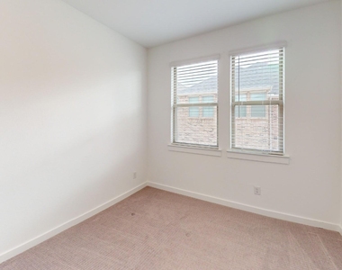 244 Spring Hill Road - Photo Thumbnail 15