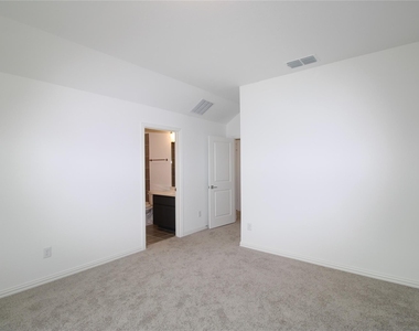 2603 Swallowtail Street - Photo Thumbnail 10