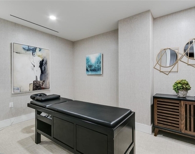155 E Boca Raton Road - Photo Thumbnail 31