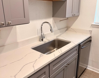 3921 Inwood Road - Photo Thumbnail 6