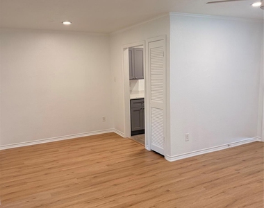 3921 Inwood Road - Photo Thumbnail 3