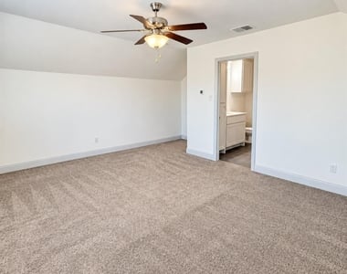 332 Braves Way - Photo Thumbnail 6