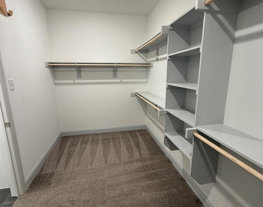 332 Braves Way - Photo Thumbnail 12