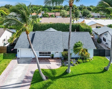 1515 Gallinule Drive - Photo Thumbnail 24
