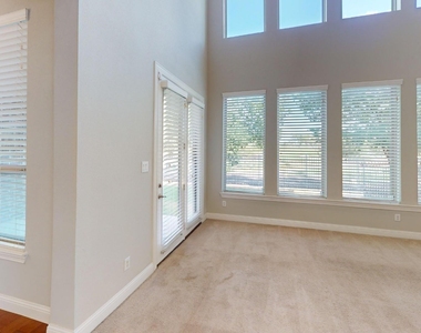 7005 Golf Club Drive - Photo Thumbnail 7