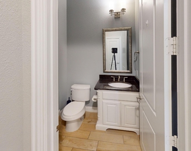 7005 Golf Club Drive - Photo Thumbnail 24