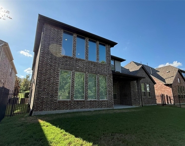 7005 Golf Club Drive - Photo Thumbnail 37