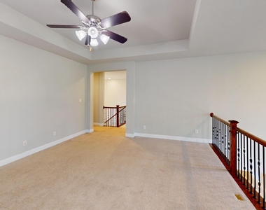 7005 Golf Club Drive - Photo Thumbnail 12