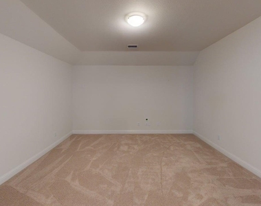 333 Elk Drive - Photo Thumbnail 22