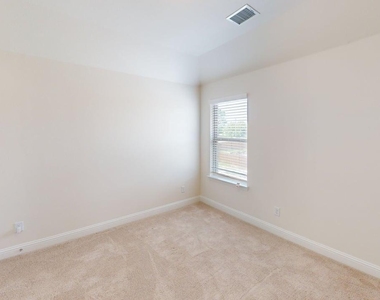 333 Elk Drive - Photo Thumbnail 18