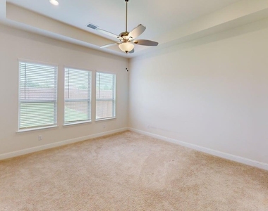 333 Elk Drive - Photo Thumbnail 19