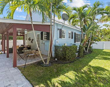 801 Se 3rd Avenue - Photo Thumbnail 29