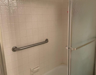 2305 Lucaya Lane - Photo Thumbnail 17