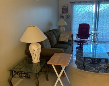 2305 Lucaya Lane - Photo Thumbnail 10