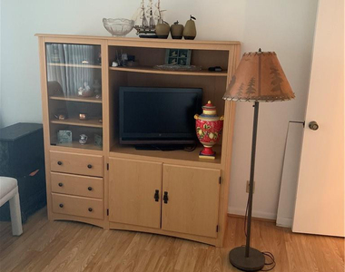 2305 Lucaya Lane - Photo Thumbnail 18