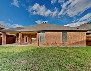 309 Hudson Lane - Photo Thumbnail 19