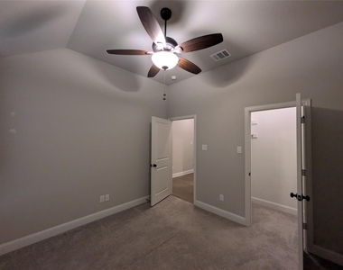 1720 Whispering Trail Drive - Photo Thumbnail 18
