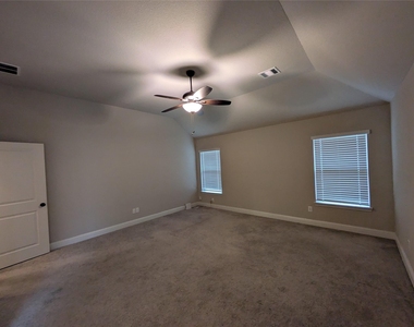 1720 Whispering Trail Drive - Photo Thumbnail 11