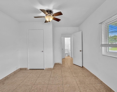 132 Se 2nd Court - Photo Thumbnail 19