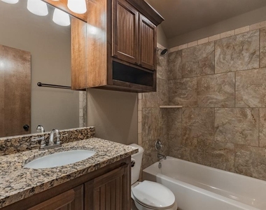 11113 Nw 8th Street - Photo Thumbnail 11