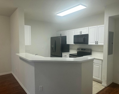 106 Sw Peacock Boulevard - Photo Thumbnail 1