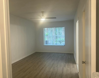 106 Sw Peacock Boulevard - Photo Thumbnail 6