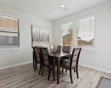 2808 Spring Side Drive - Photo Thumbnail 5